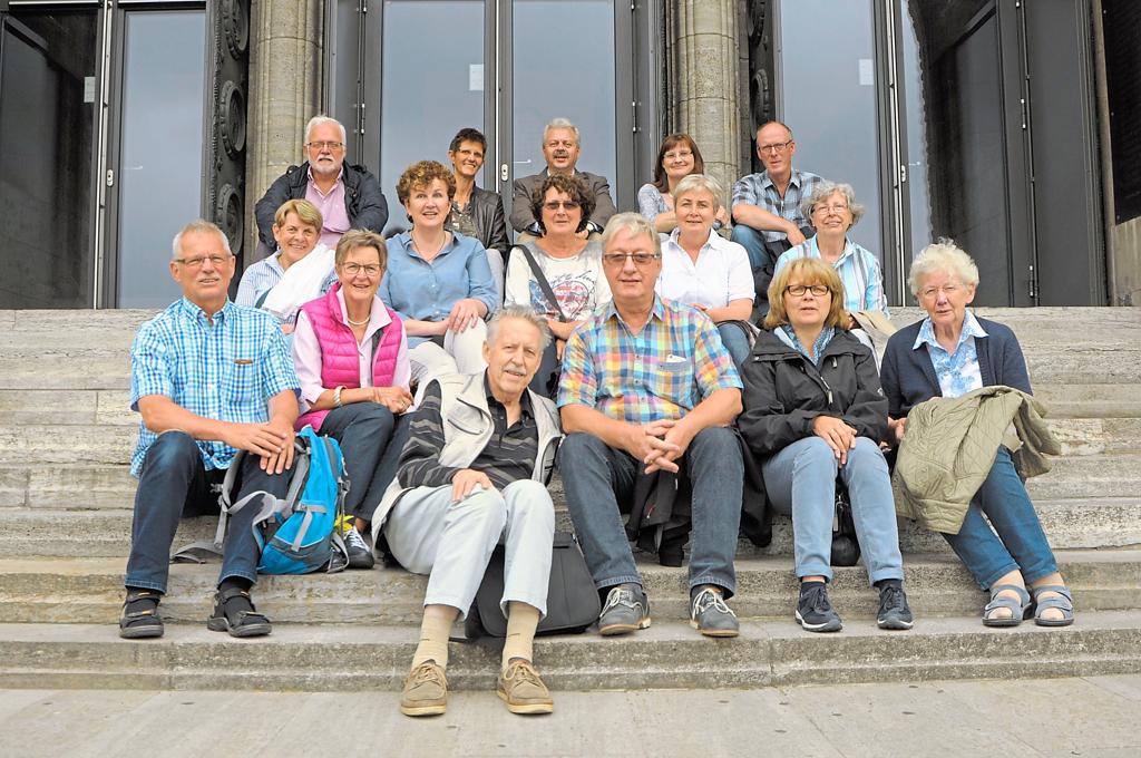 Schatzkammer Foerderverein besucht Domschatz und Alte Synagoge in Essen Raetsel der Maloche geloest Andere Schaetze bewundert image 1024 width